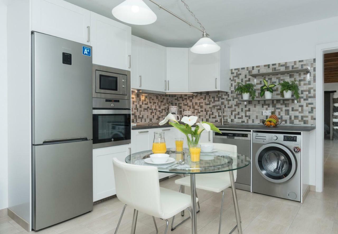 Casa Valeria Villa Тинахо Екстериор снимка