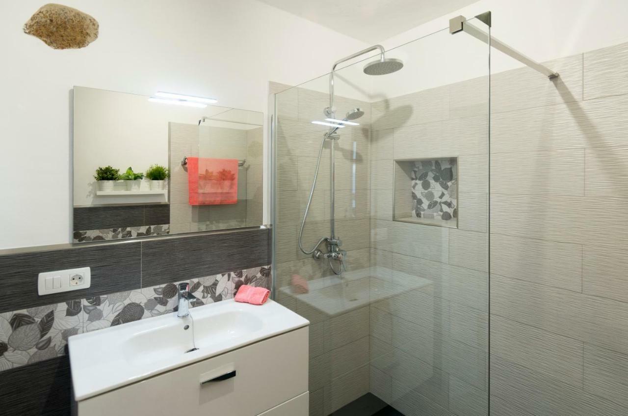 Casa Valeria Villa Тинахо Екстериор снимка